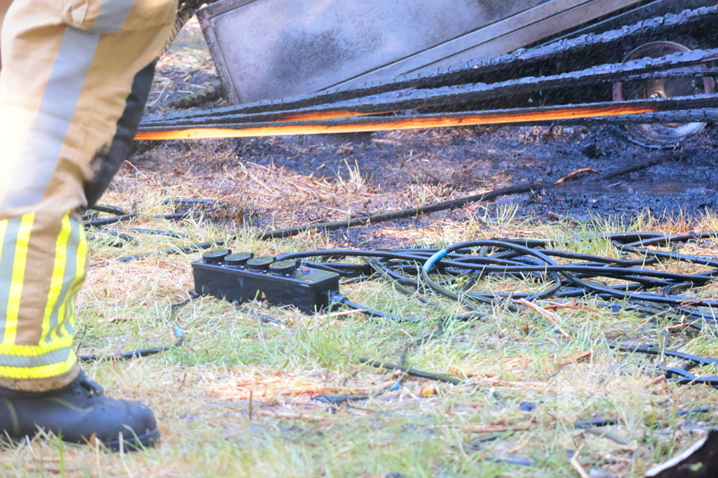 Golfkarren in brand tijdens evenement