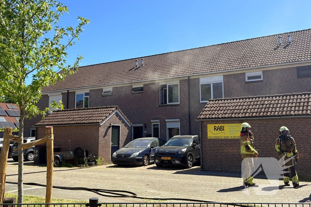 Brand in woning zorgt voor rookontwikkeling