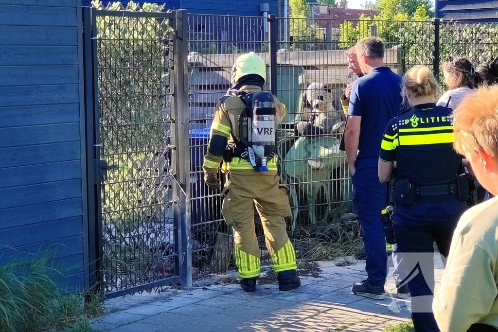 Bewoner blust brandende kliko