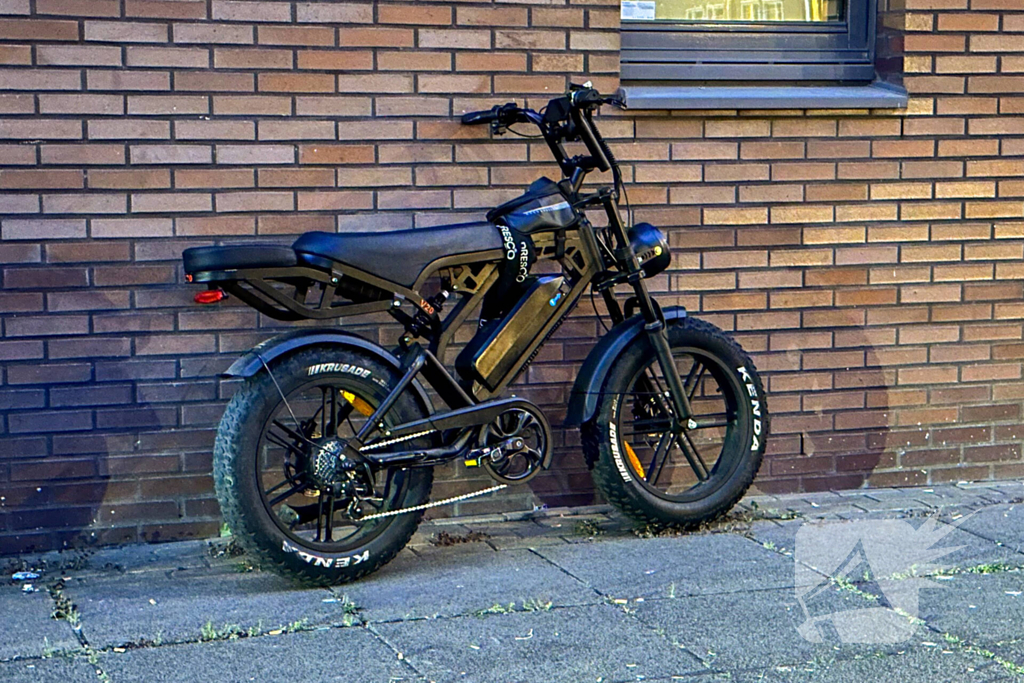 Forensische Opsporing verricht onderzoek op fatbike na overval