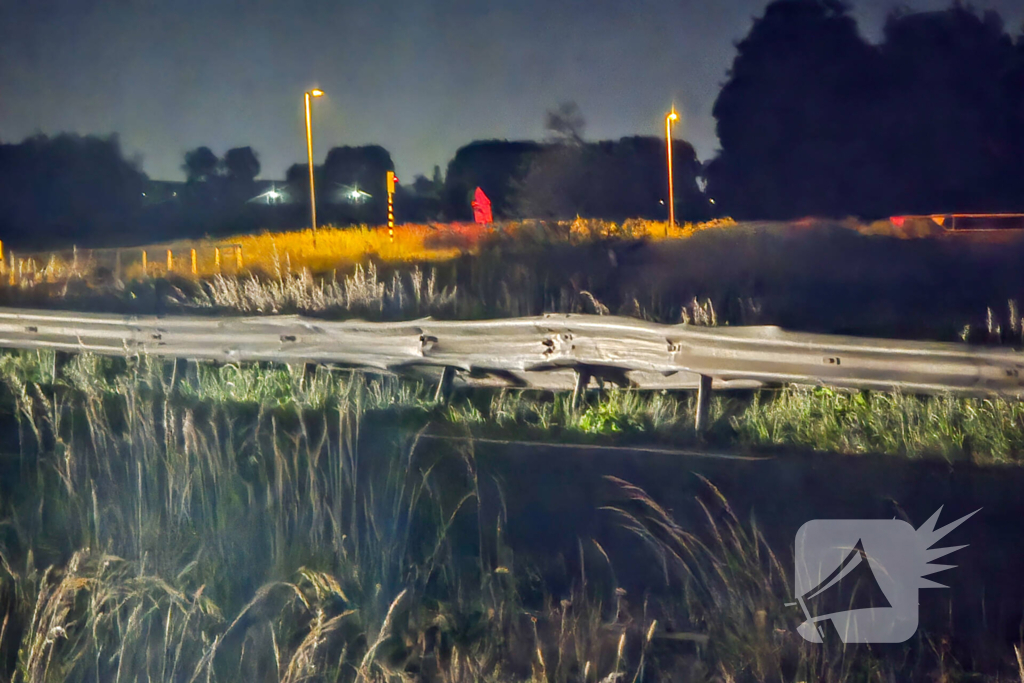 Auto zwaar beschadigd bij eenzijdig ongeval