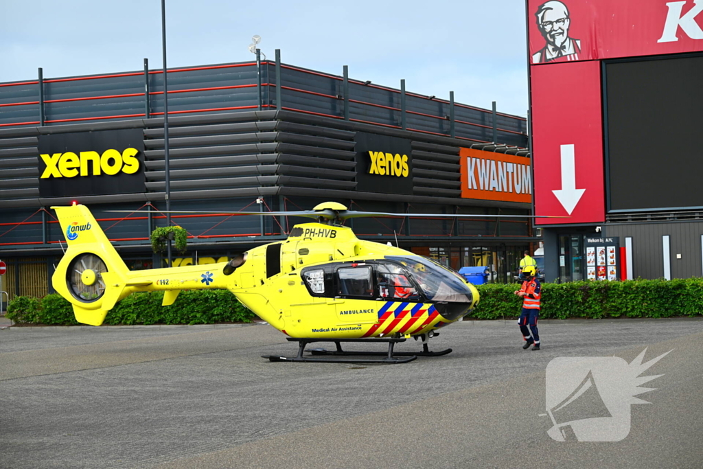 Traumahelikopter landt na ongeval