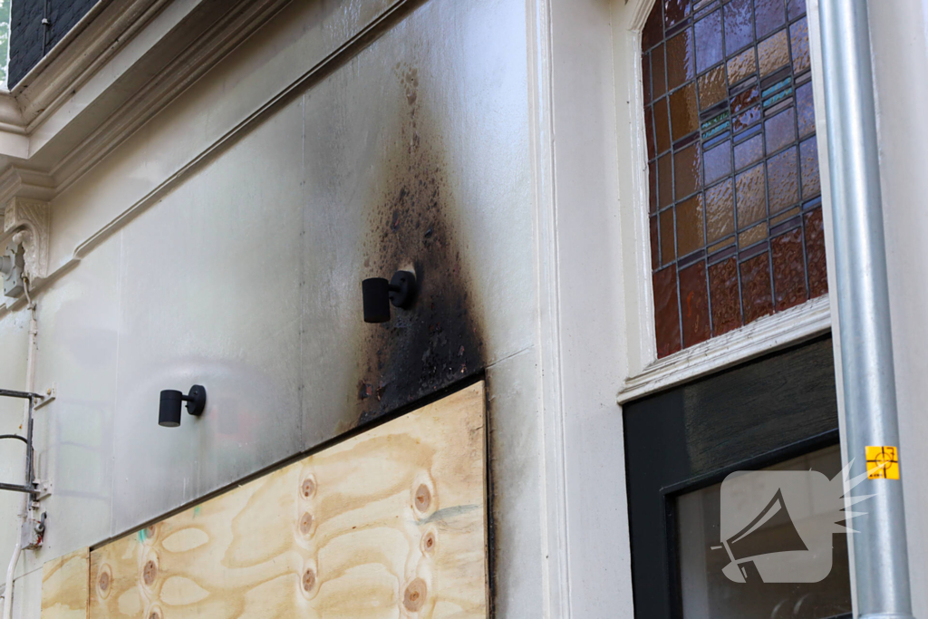 Buurtbewoner gewond bij brandincident