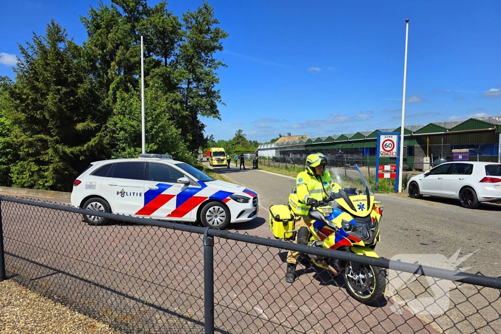 Wielrenner ernstig gewond bij val