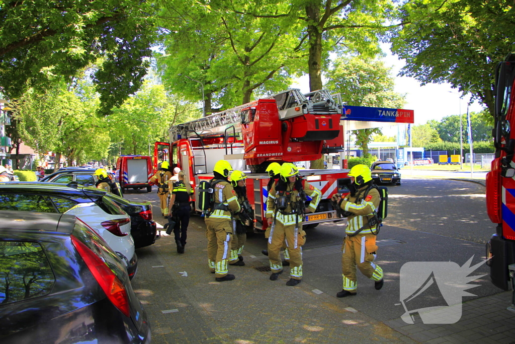 Vogels gered door brandweer bij woningbrand