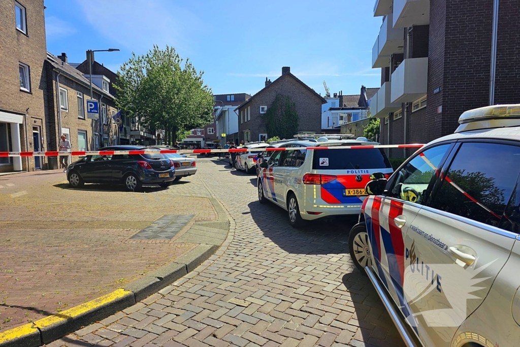 Aanhouding en gewonde bij mogelijke steekincident