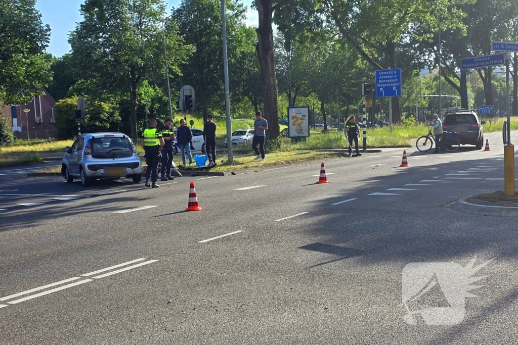 Botsing op kruising leidt tot verkeershinder