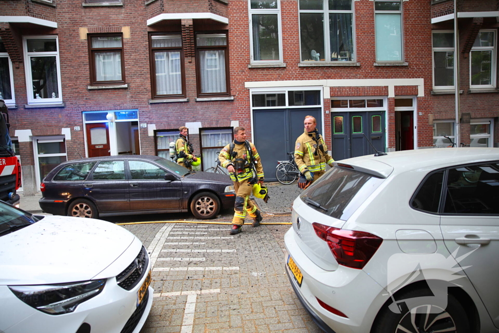 Flinke brand op dakterras, brand in de kiem gesmoord