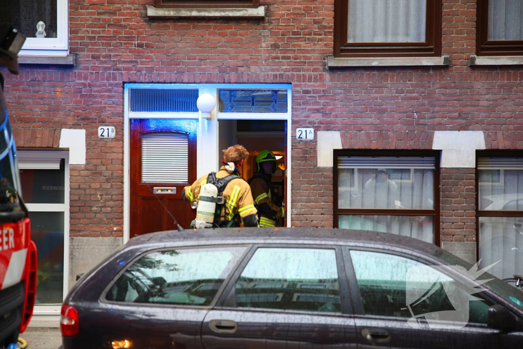 Flinke brand op dakterras, brand in de kiem gesmoord