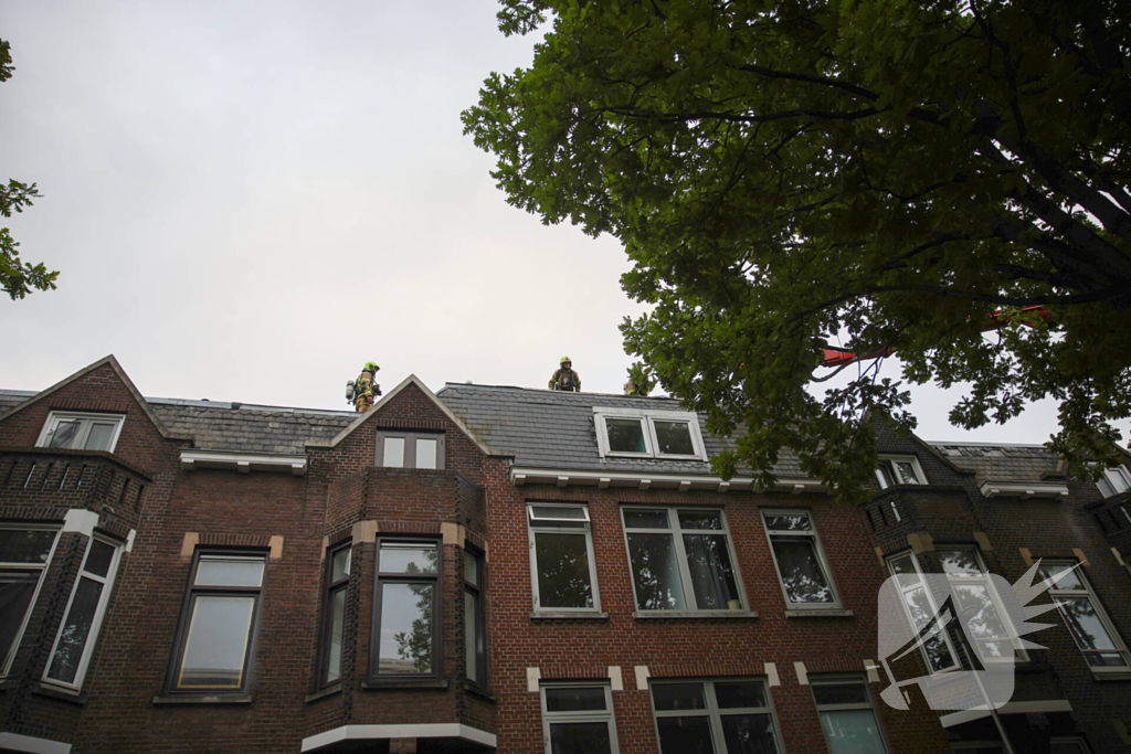 Flinke brand op dakterras, brand in de kiem gesmoord