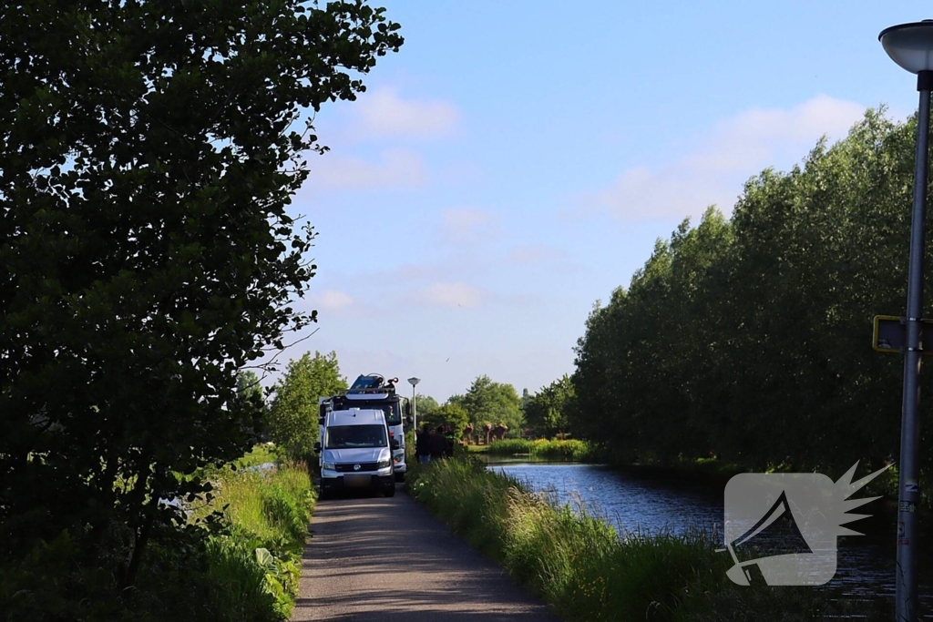 Overleden persoon aangetroffen in water