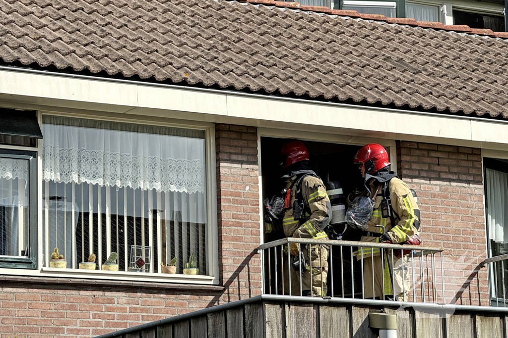 Traumateam assisteert bij medische noodsituatie in woning