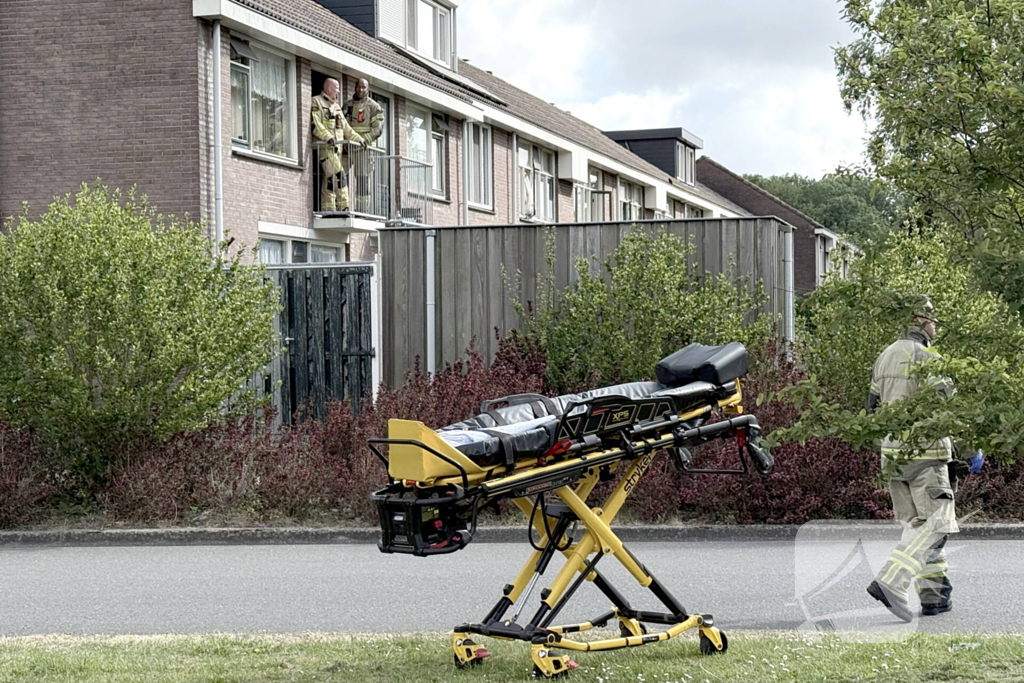 Traumateam assisteert bij medische noodsituatie in woning