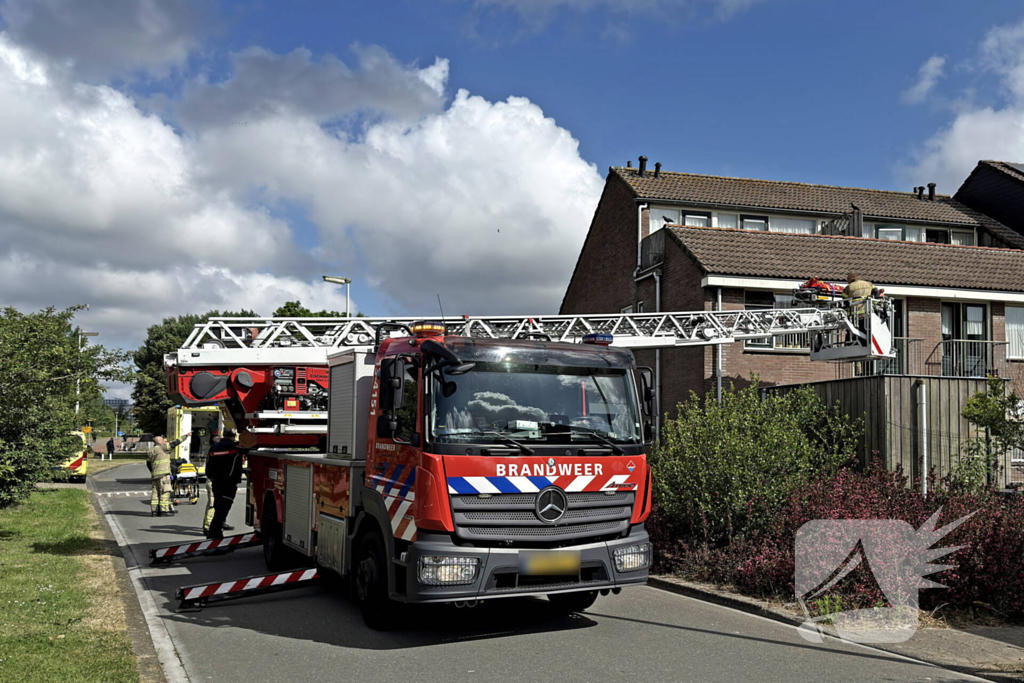 Traumateam assisteert bij medische noodsituatie in woning