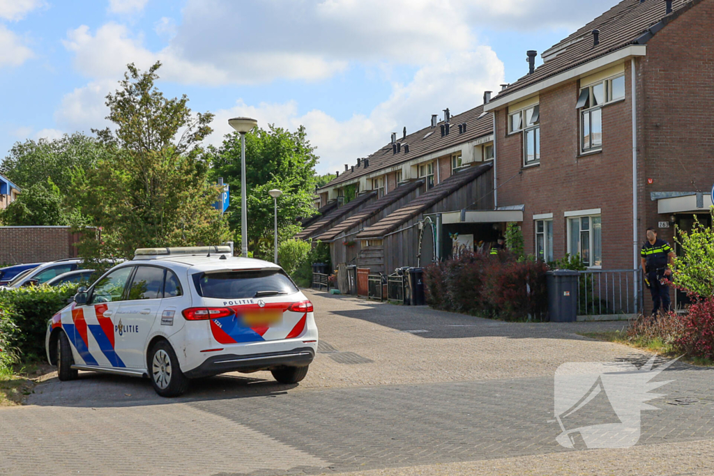 Traumateam assisteert bij medische noodsituatie in woning