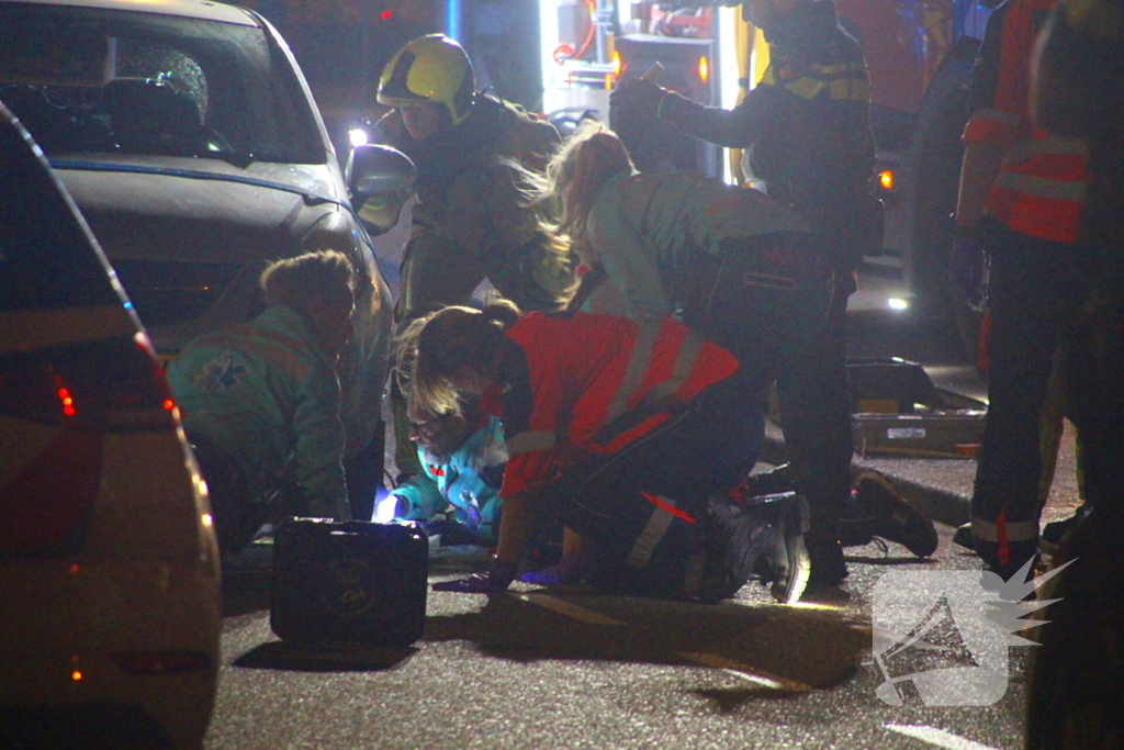 Zwaargewonde bij ongeval met personenauto