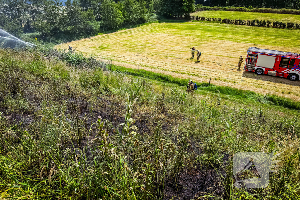 Flinke brand in bosrijke omgeving geblust
