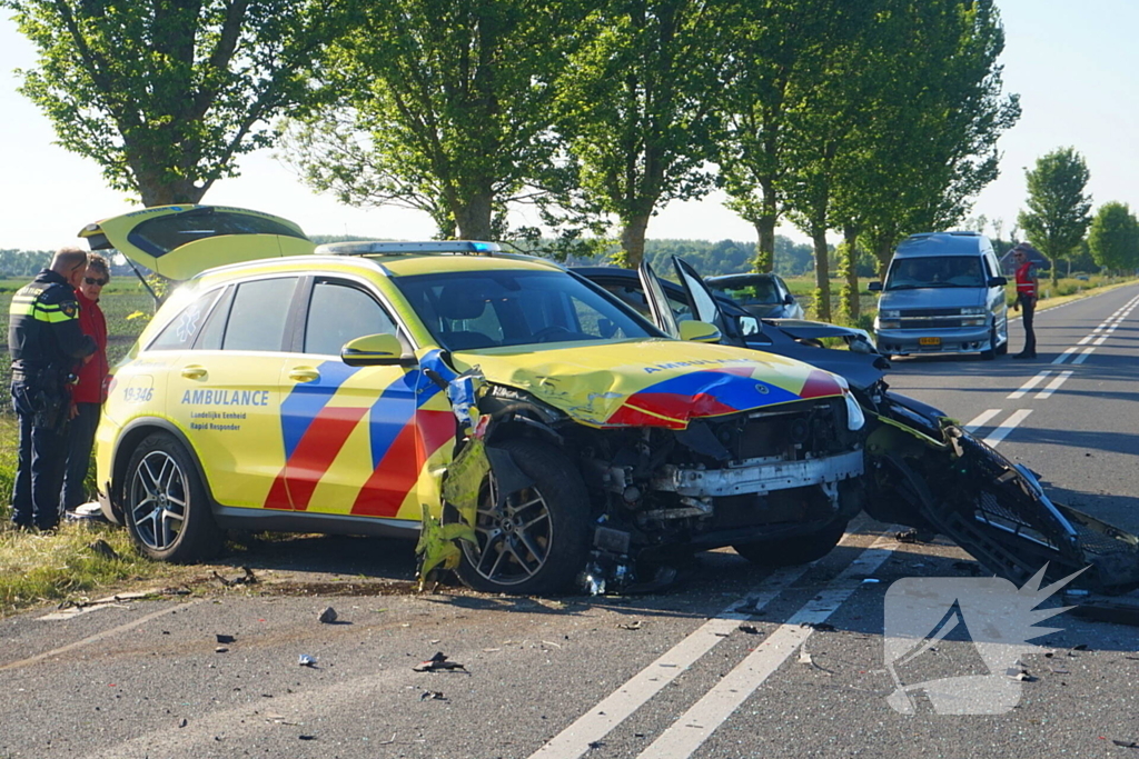 Ambulance betrokken bij ongeval