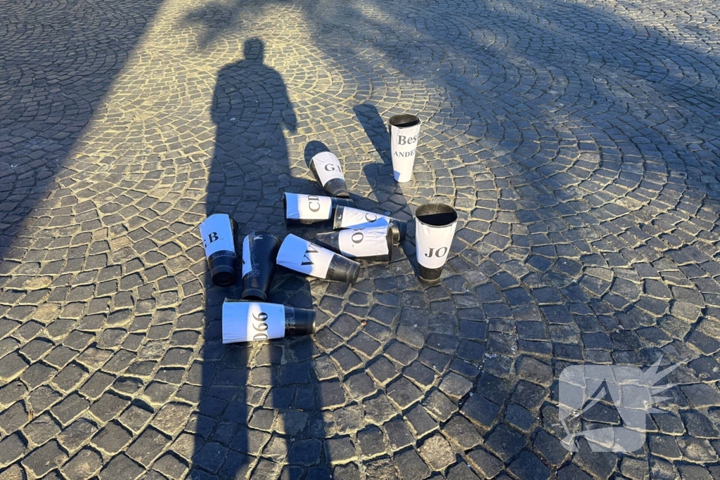 Mobiele eenheid aanwezig bij protest