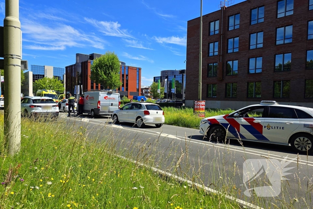 Drie voertuigen betrokken bij ongeluk