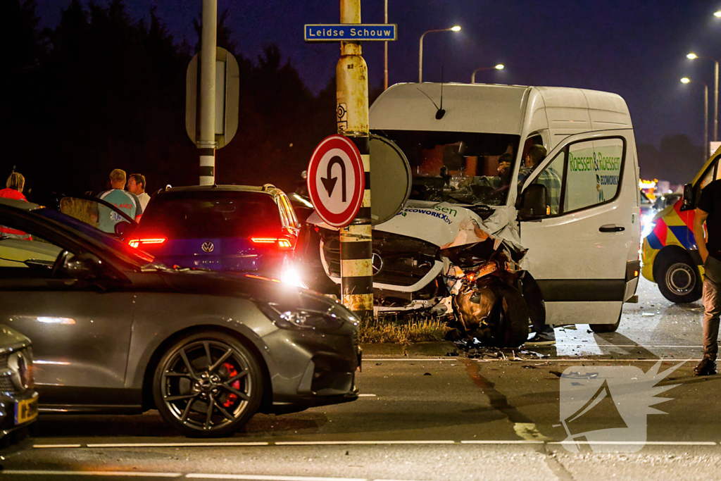 Meerdere voertuigen betrokken bij ongeval