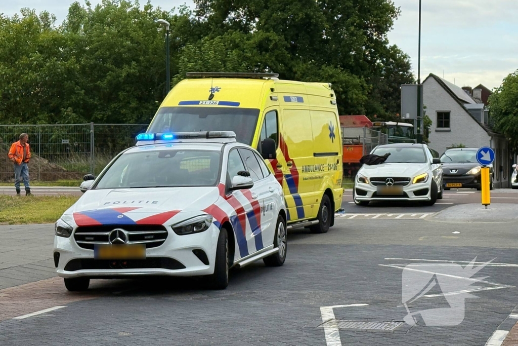 Fietser gewond bij aanrijding met auto