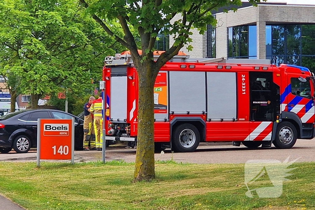 Bestuurder blust eigen brand