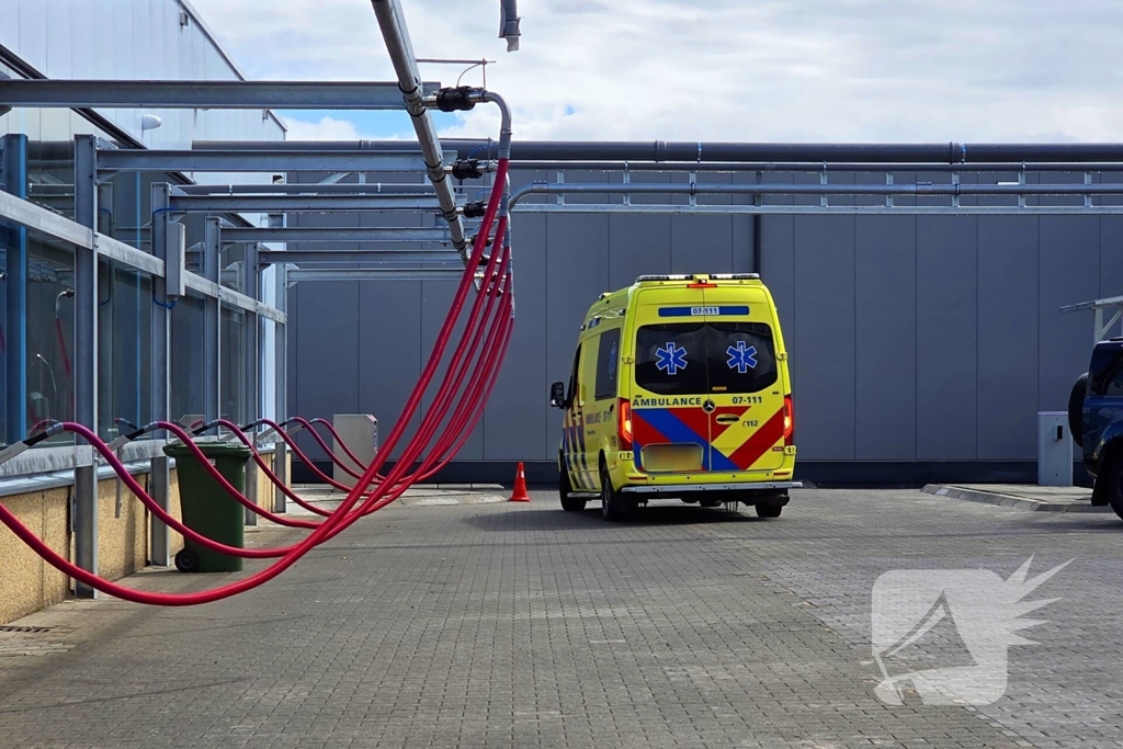 Veel schade bij aanrijding tussen twee voertuigen