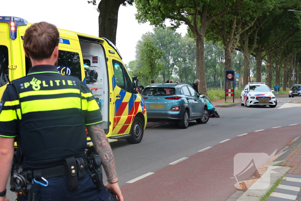 Fietser gewond bij aanrijding met motor