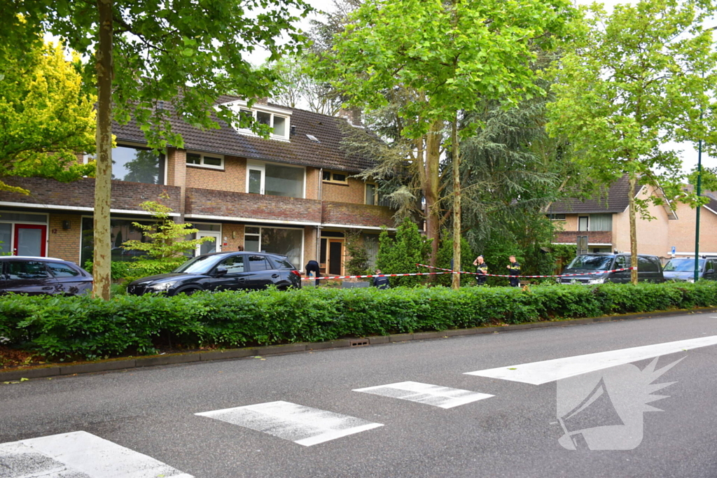 Vuurwerkaanval veroorzaakt schade aan woning