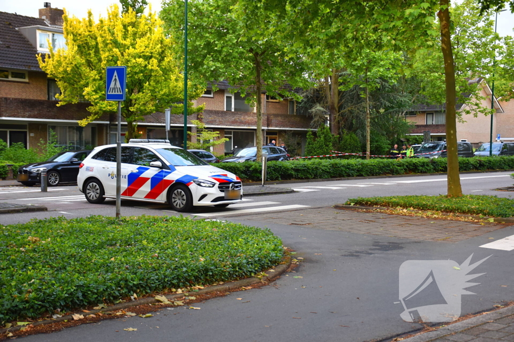Vuurwerkaanval veroorzaakt schade aan woning