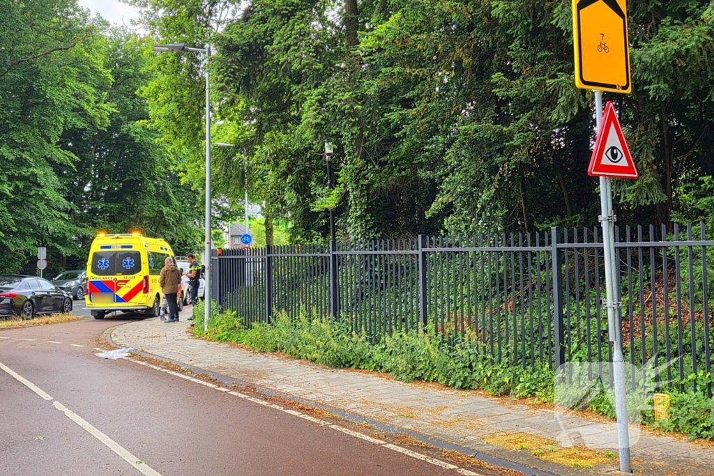 Fietser en bestelbus betrokken bij ongeval