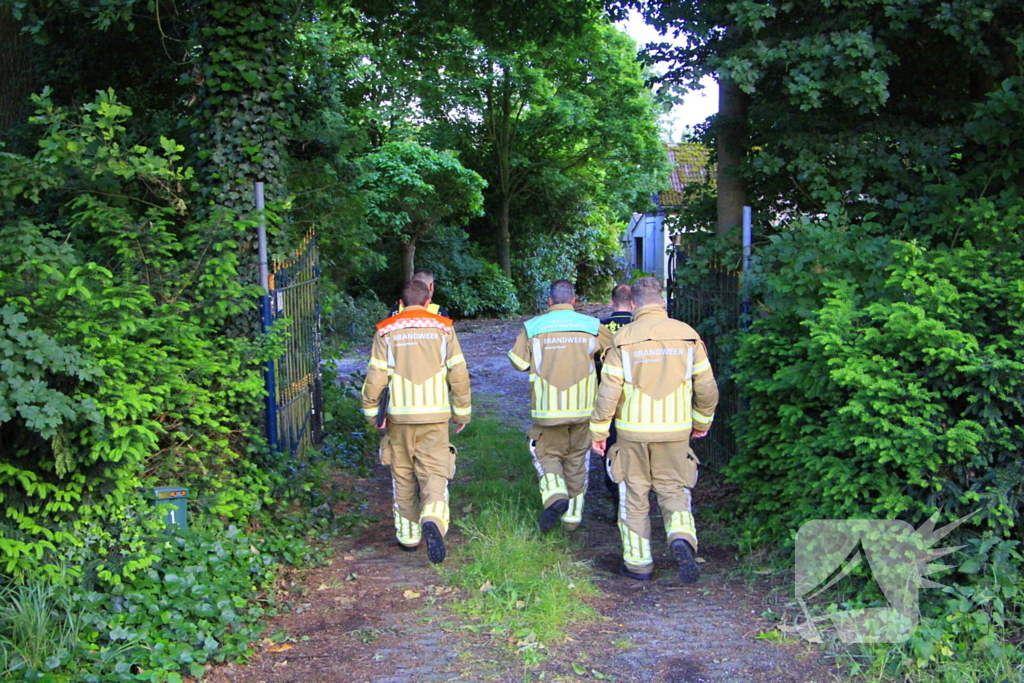 Verdachte vaten gevonden bij woning