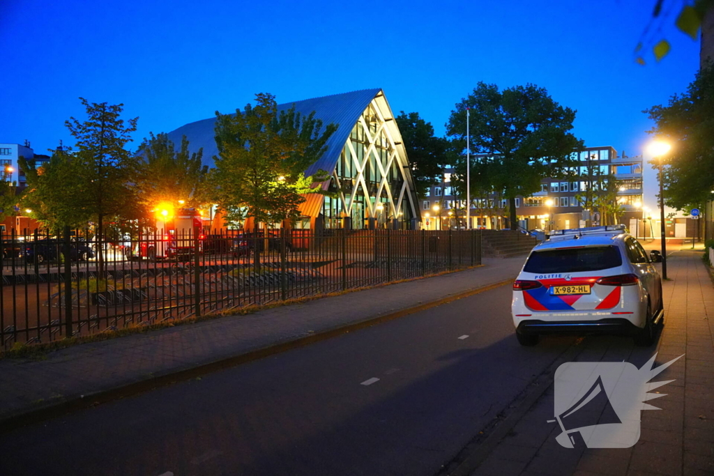 Brand op schoolplein snel geblust