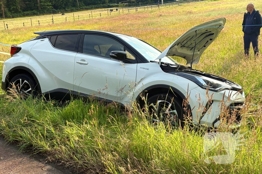 Flinke schades na aanrijding tussen auto's