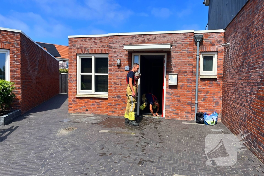 Waterleiding gesprongen in woning