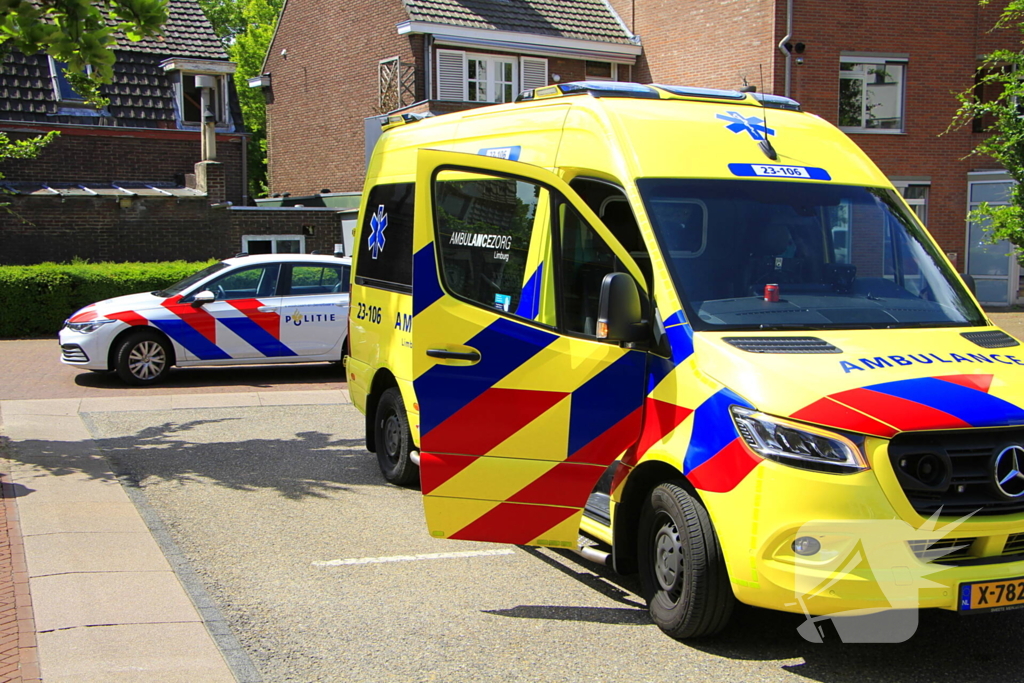 Bestuurder rijdt scootmobiel aan, merkt niks en rijdt door