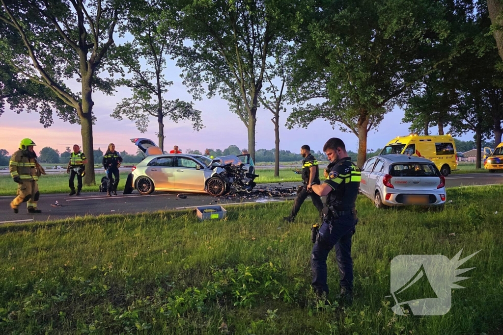 Dode bij ernstige frontale aanrijding