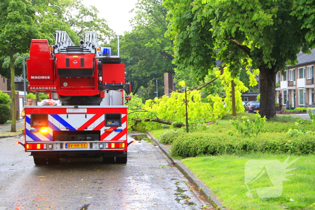 Noodweer zorgt voor meerdere stormschades