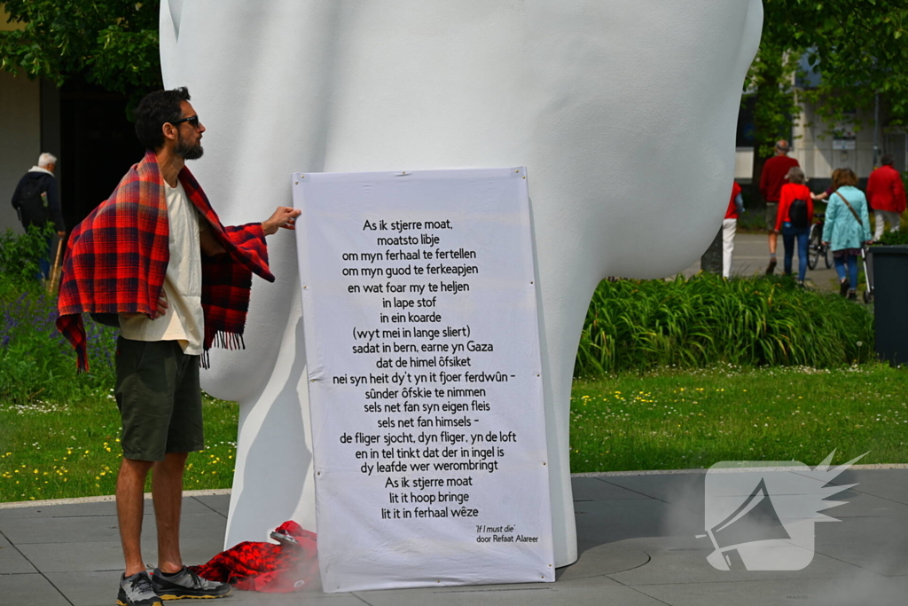 Veel deelnemers aan demonstratie en tegen demonstratie