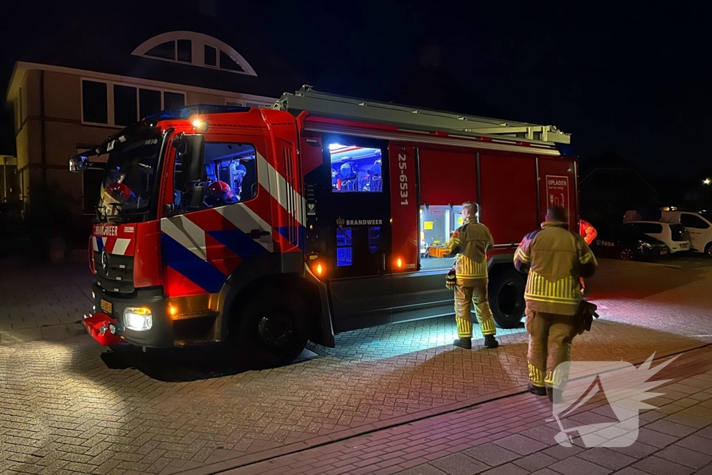 Brandweer blust twee branden