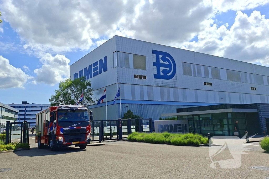 Stoom voor rook aangezien op schip