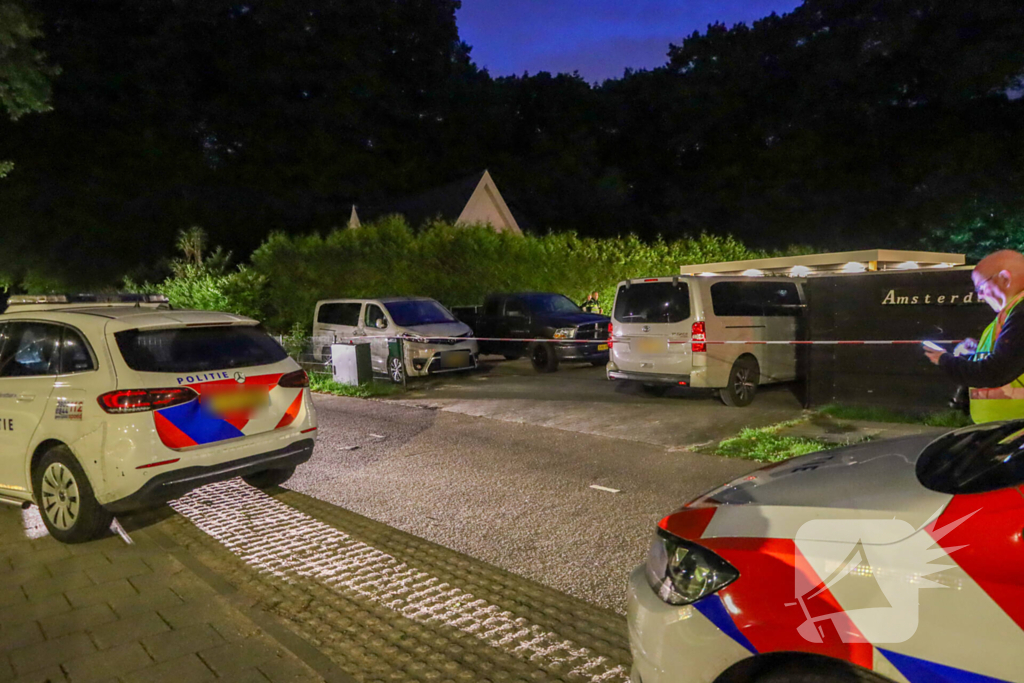 Explosie bij woning leidt tot politie-inzet
