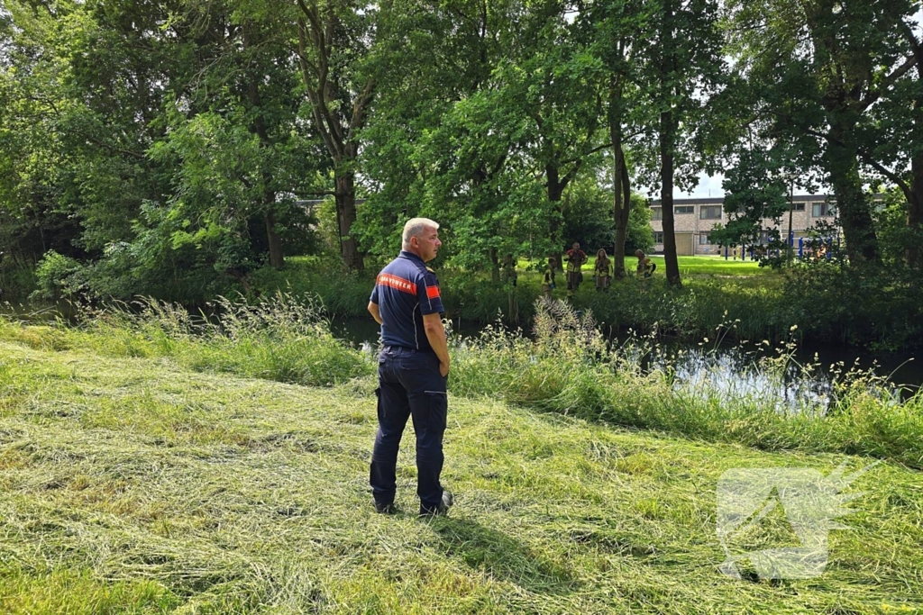Hulpdiensten speuren naar mogelijke drenkeling