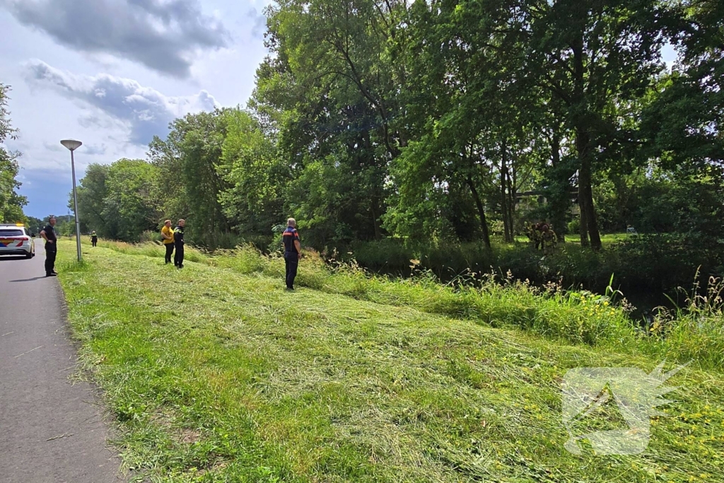 Hulpdiensten speuren naar mogelijke drenkeling