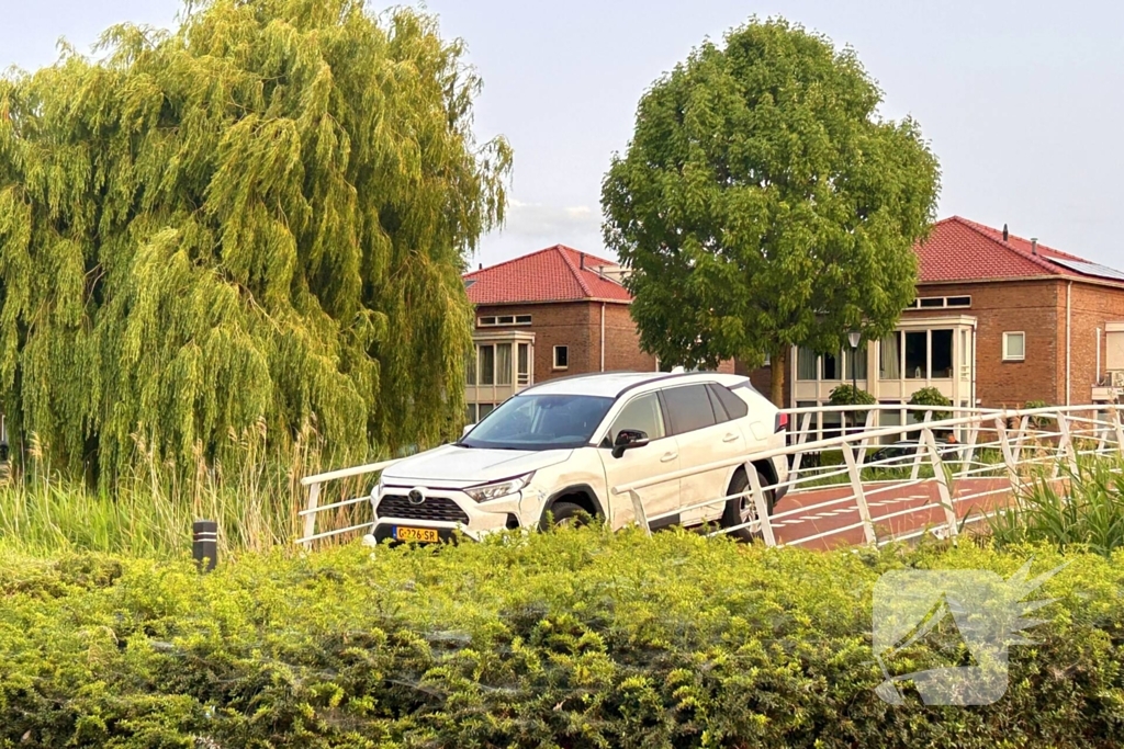 Fietsbrug wordt valkuil voor vluchtende bestuurder