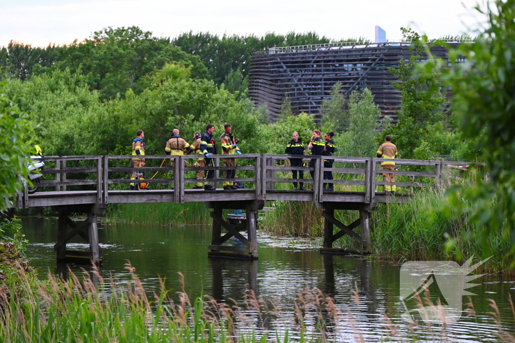 Grote zoekactie na kledingvondst