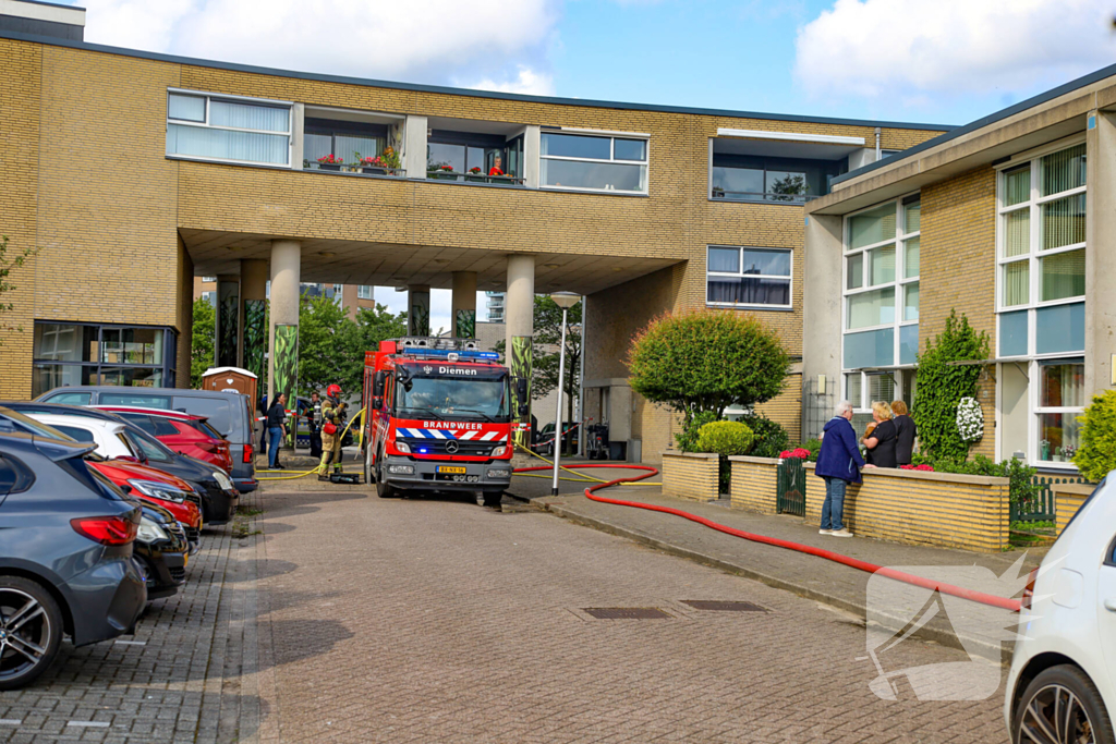 Brand in tuinschuur geblust zonder gewonden
