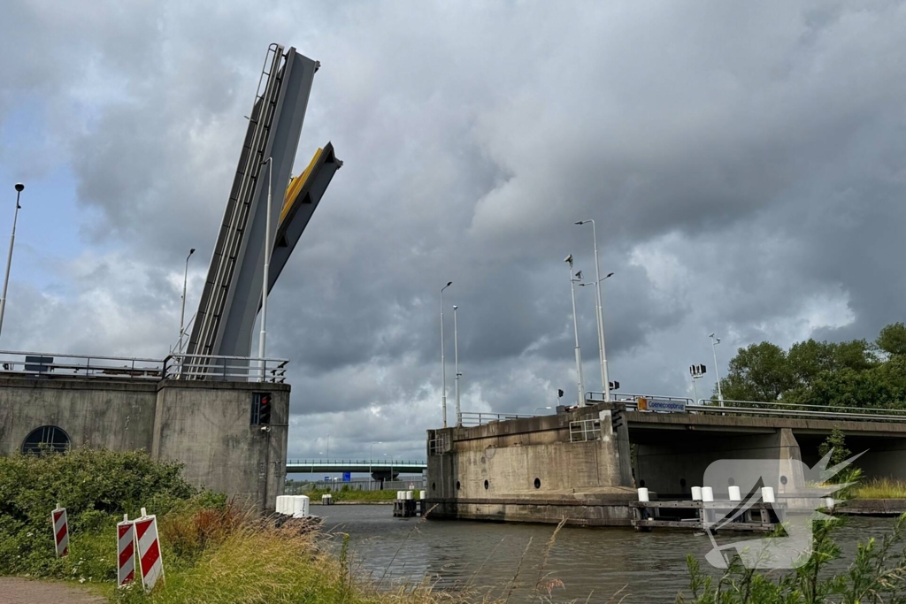 Technische storing in brug zorgt voor verkeershinder