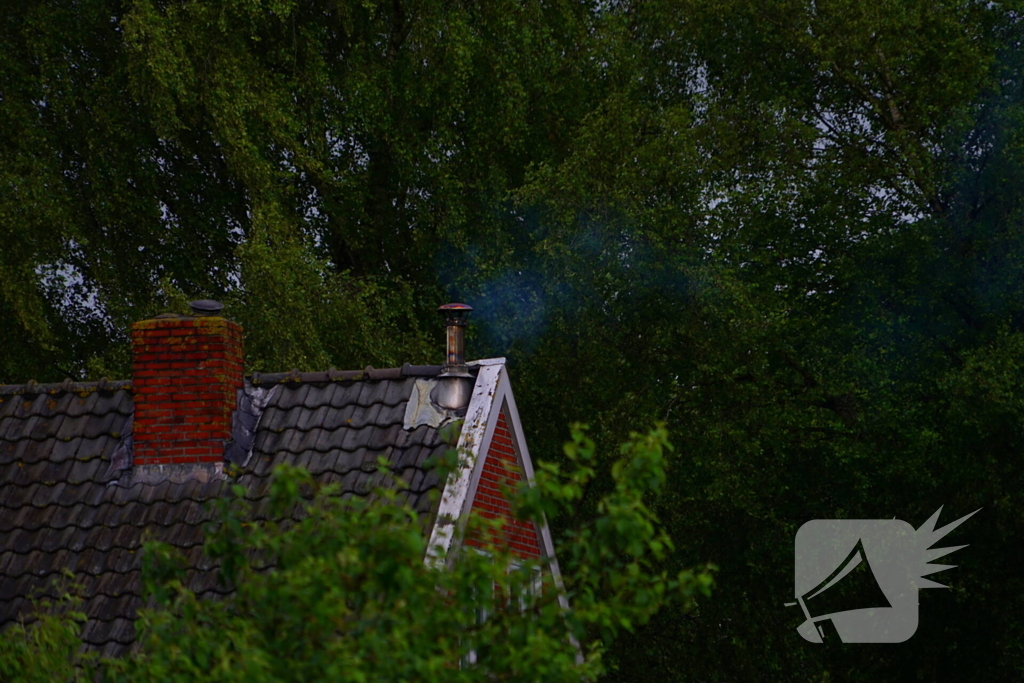 Weg dicht vanwege schoorsteenbrand